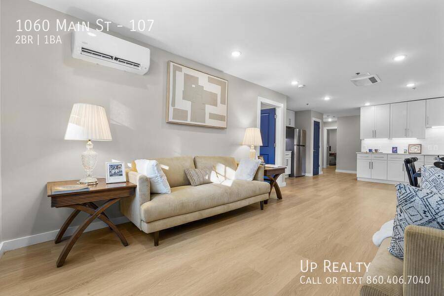 Apartment for rent at 1060 Main St #107, South Windsor, CT 06074