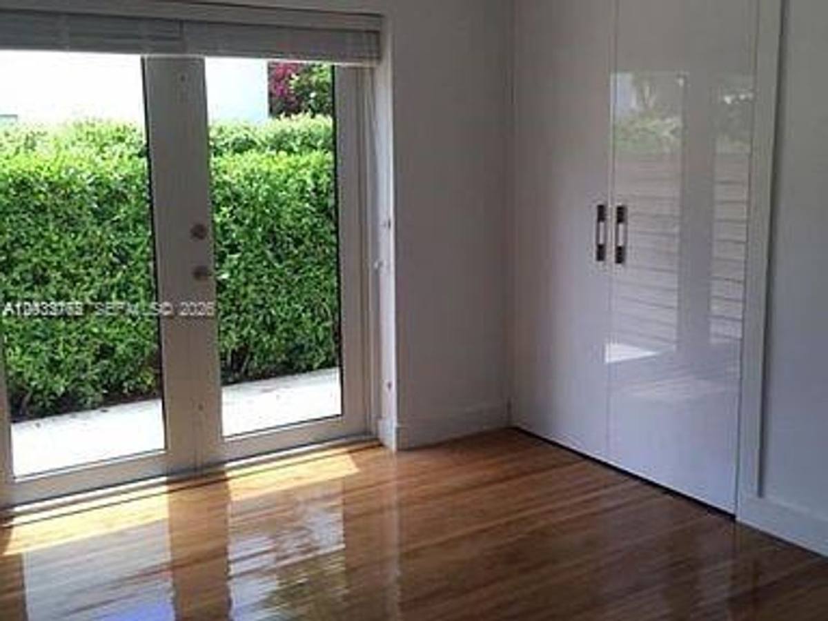 House for rent at 3 Farrey Lane, Miami Beach, FL 33139