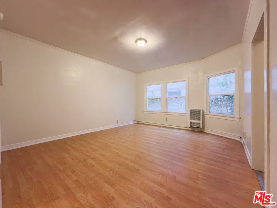 Apartment for rent at 504 S Rampart Blvd #504-7, Los Angeles, CA 90057