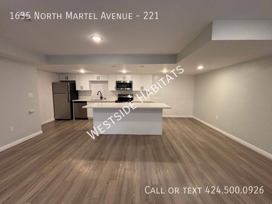Apartment for rent at 1635 N Martel Ave #221, Los Angeles, CA 90046