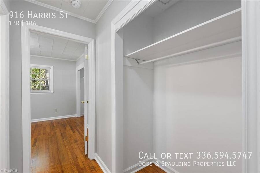 Apartment for rent at 916 Harris St, Burlington, NC 27217