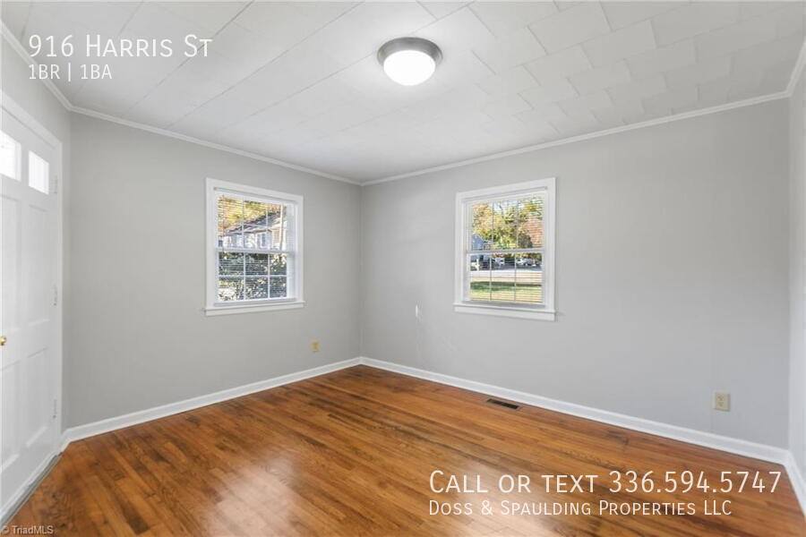 Apartment for rent at 916 Harris St, Burlington, NC 27217