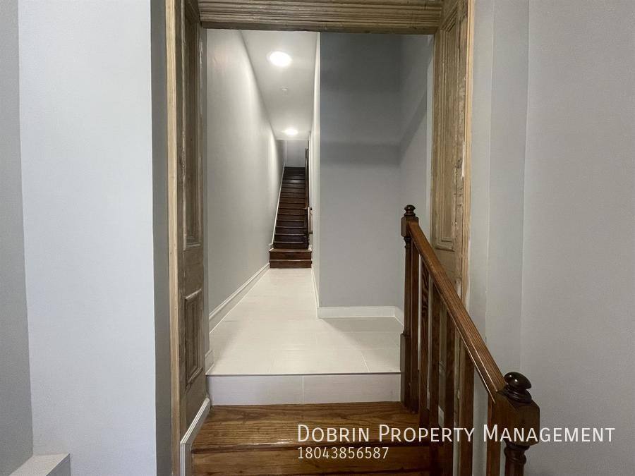 Apartment for rent at 4 W Cary St #1, Richmond, VA 23220