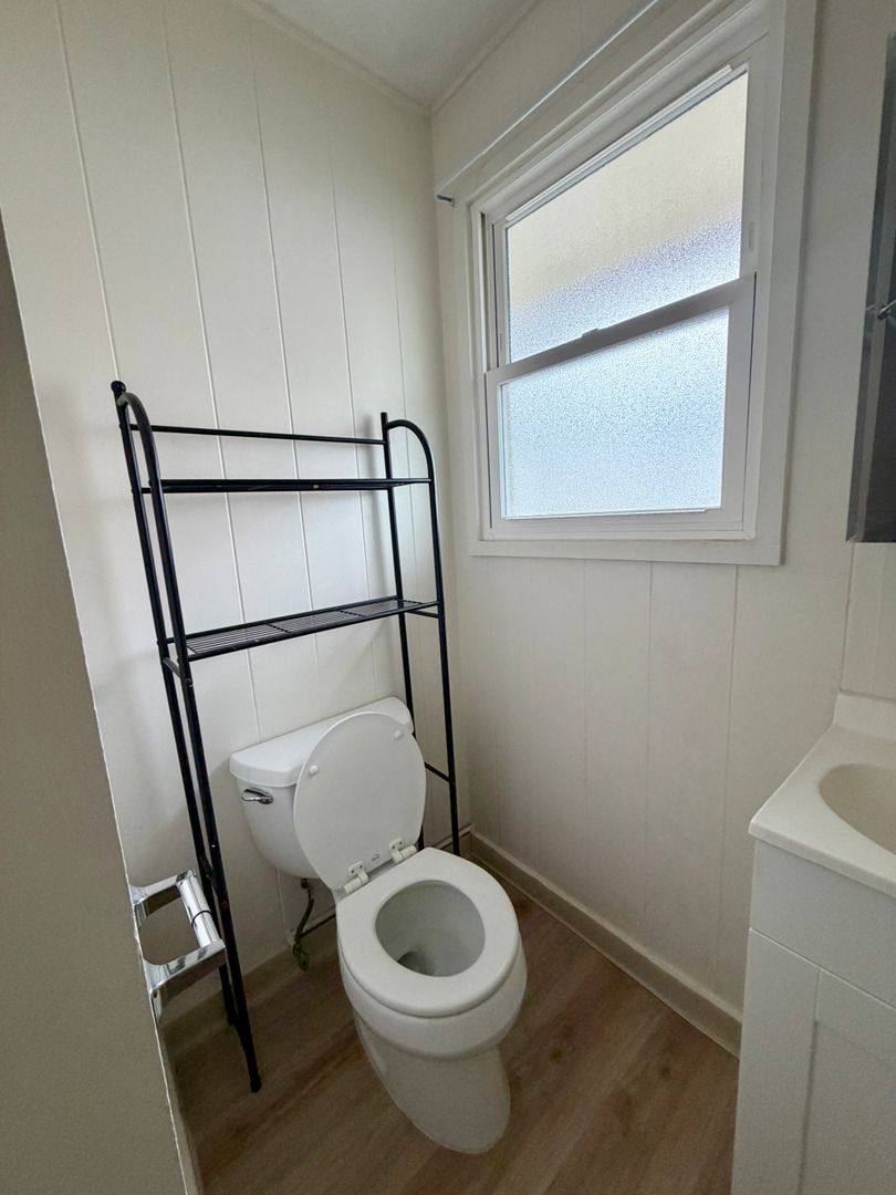 Apartment for rent at 2724 Date St, Honolulu, HI 96816