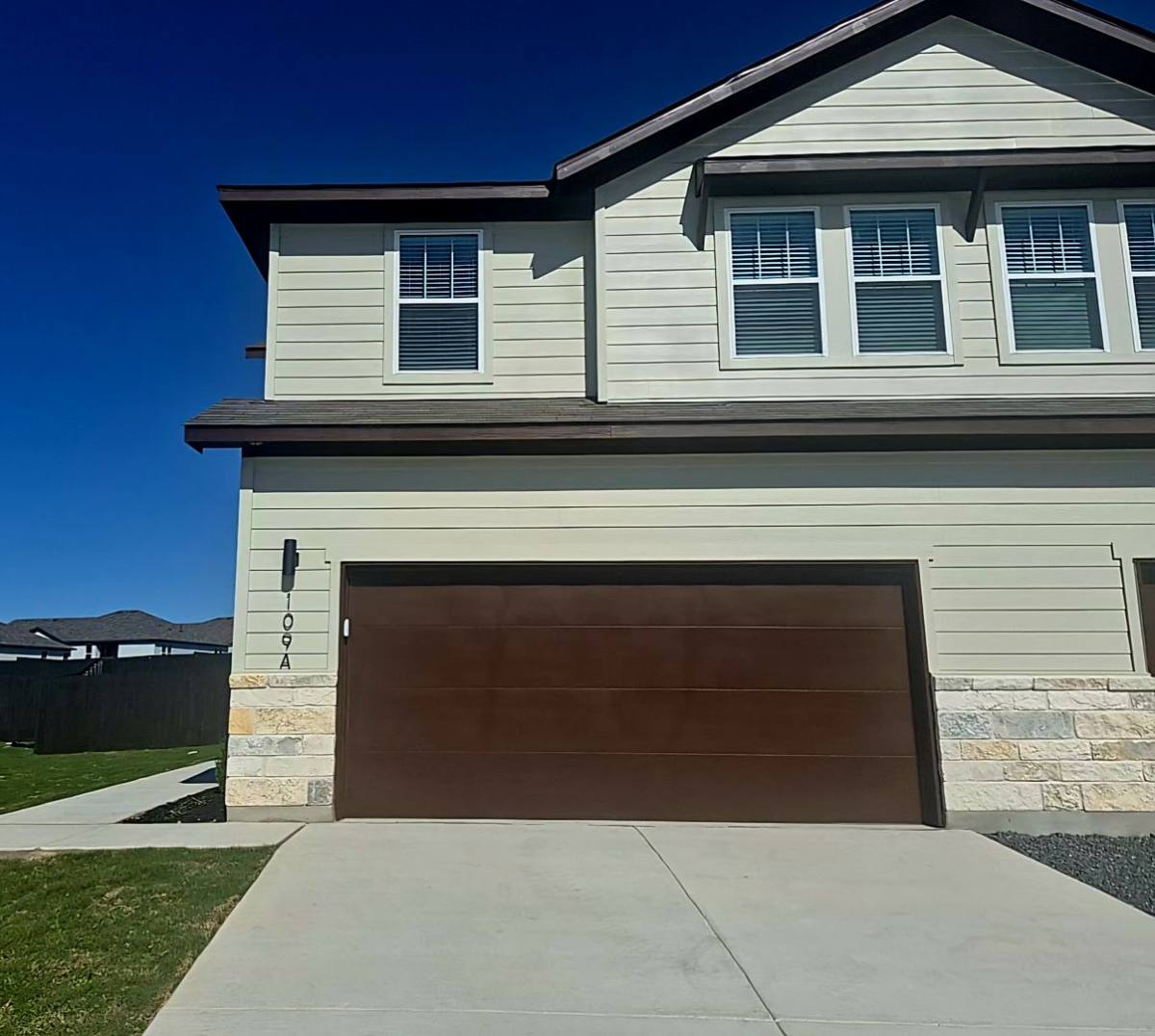 Townhouse for rent at 109 Gunner Rd, Buda, TX 78610