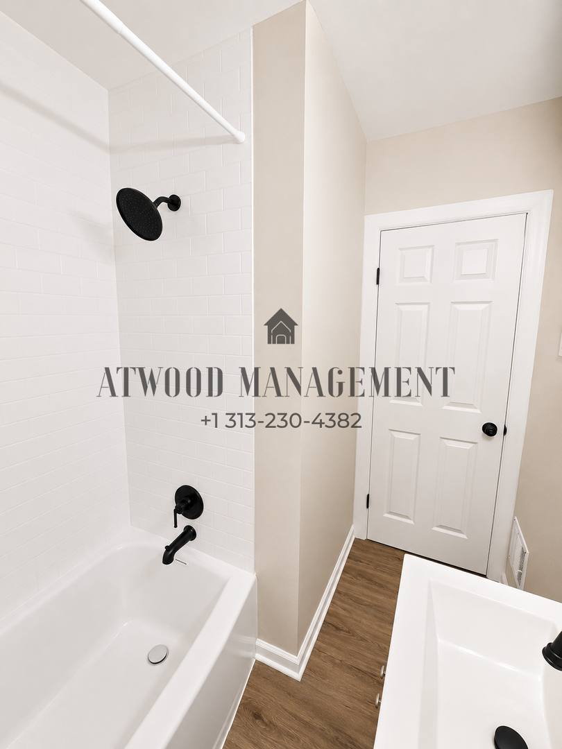 House for rent at 5028 Bedford St, Detroit, MI 48224