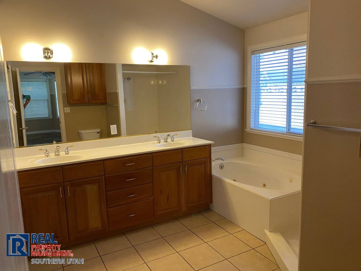House for rent at 196 N 2270 E, Saint George, UT 84790
