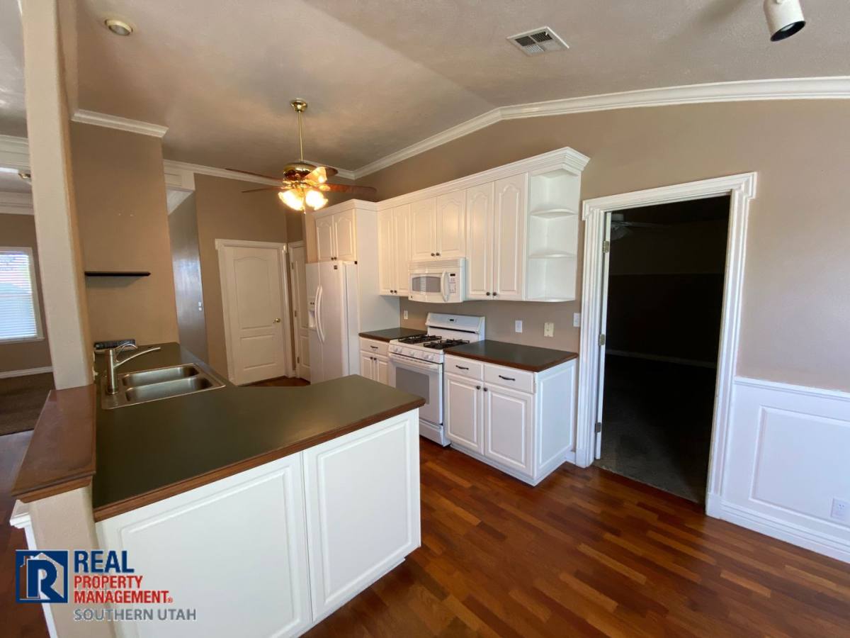 House for rent at 196 N 2270 E, Saint George, UT 84790