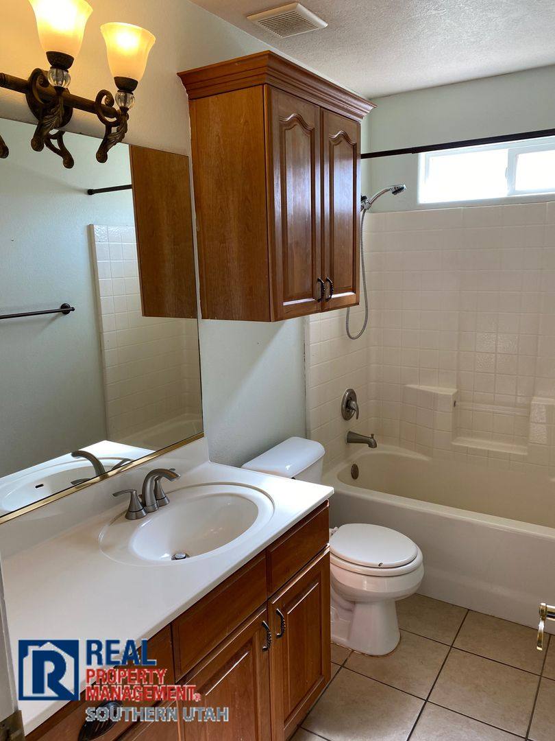 House for rent at 196 N 2270 E, Saint George, UT 84790