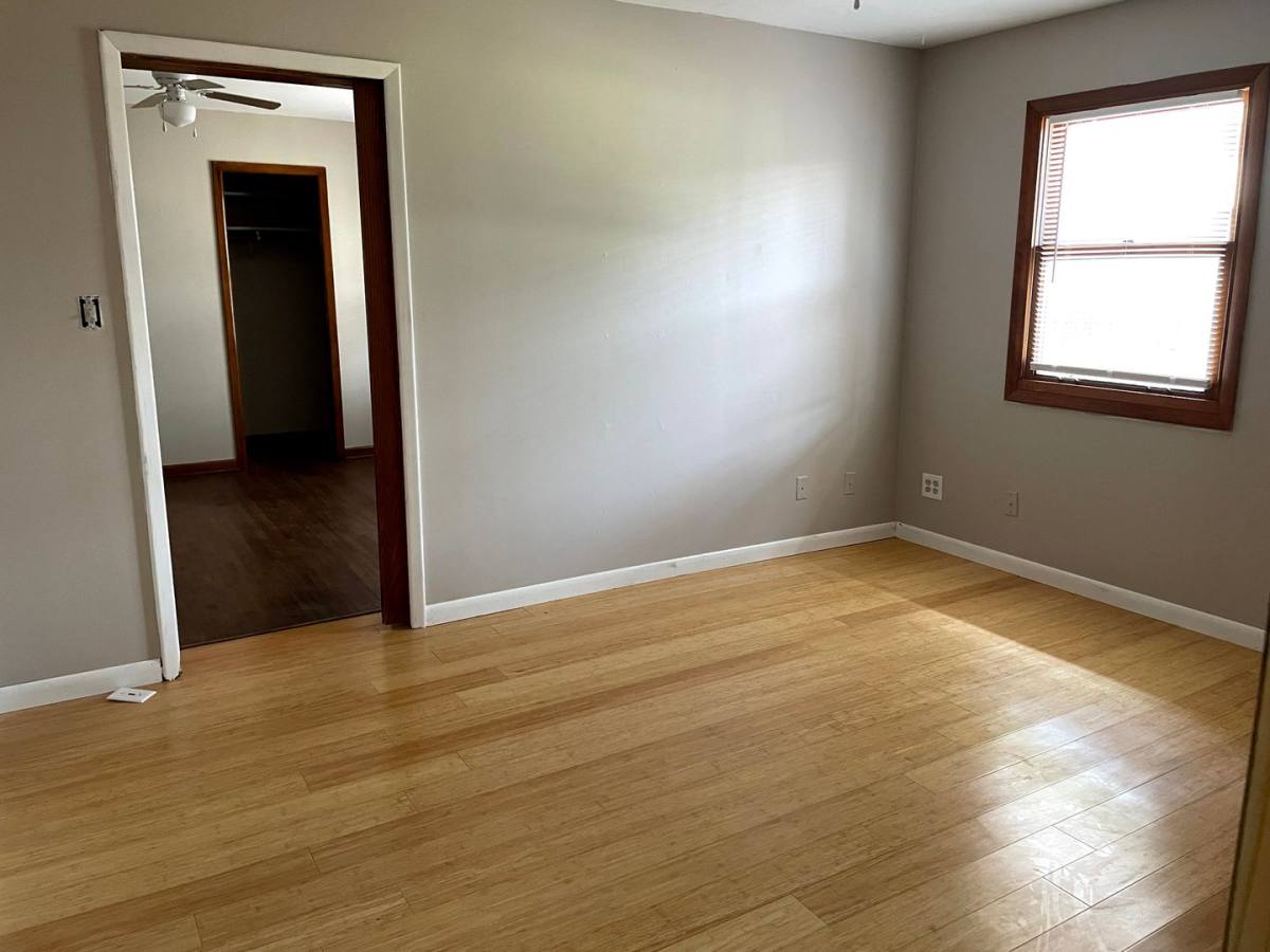 House for rent at 120 E Ave, South Hutchinson, KS 67505