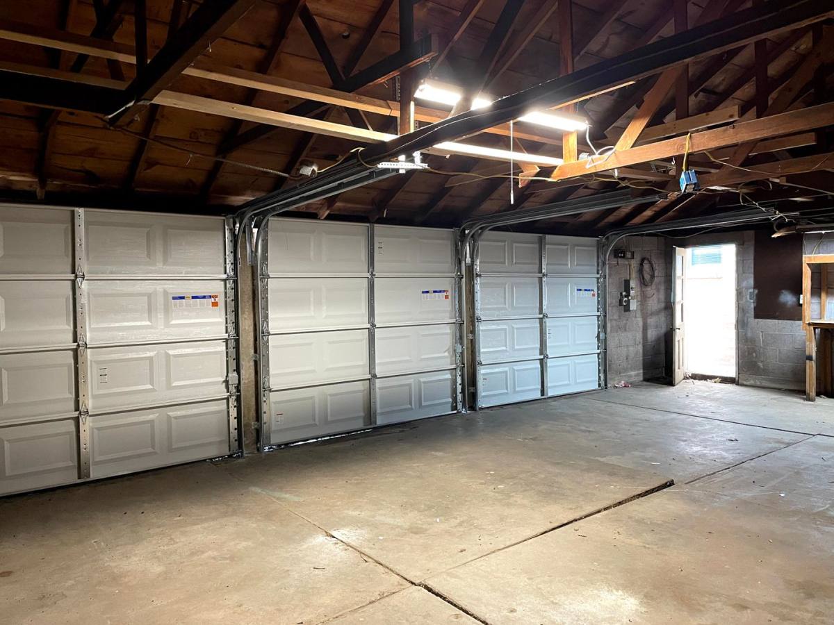House for rent at 120 E Ave, South Hutchinson, KS 67505
