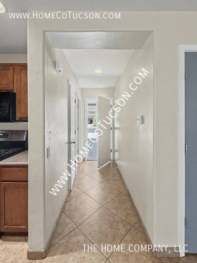 House for rent at 14306 S Camino Vallado, Sahuarita, AZ 85629