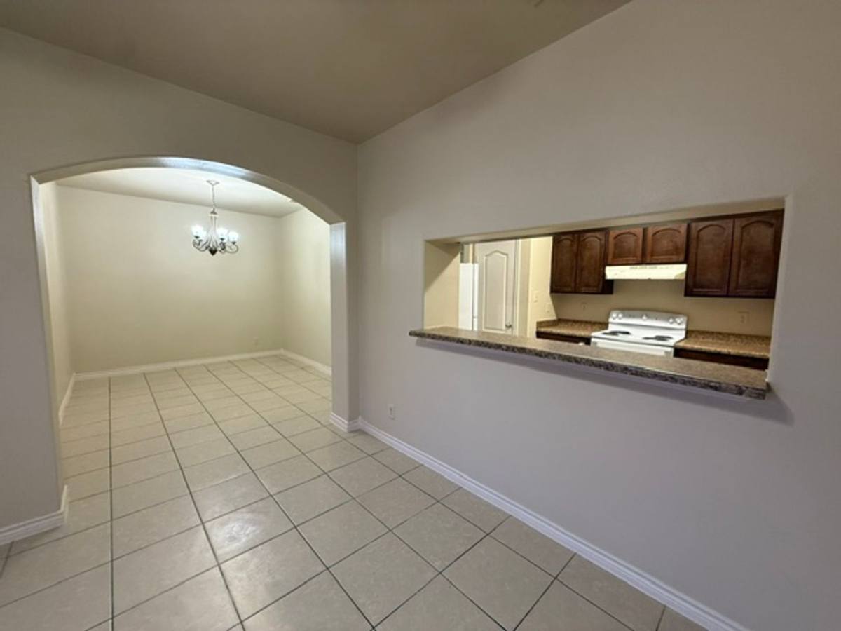 Apartment for rent at 512 Norwich Loop, Laredo, TX 78045