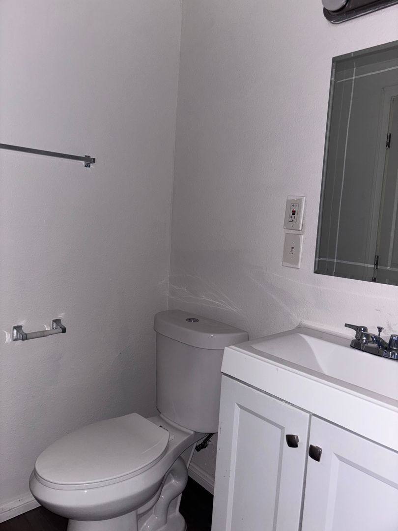 Apartment for rent at 590-5905 Olive, El Centro, CA 92243