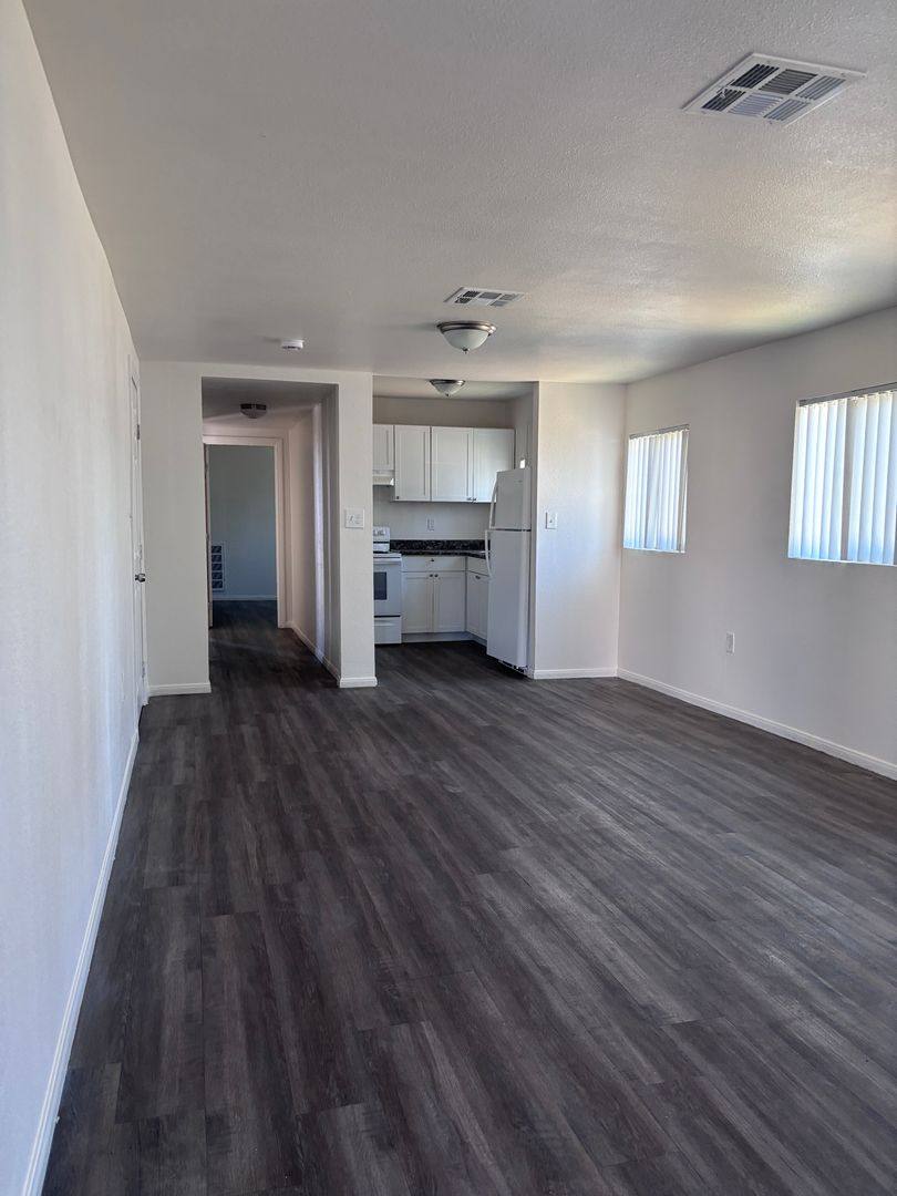 Apartment for rent at 590-5905 Olive, El Centro, CA 92243