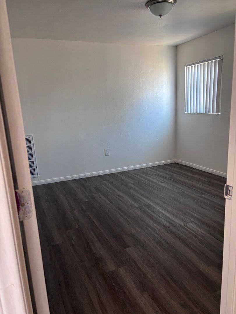 Apartment for rent at 590-5905 Olive, El Centro, CA 92243