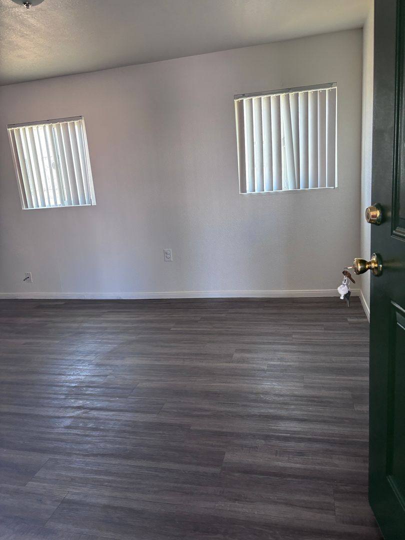 Apartment for rent at 590-5905 Olive, El Centro, CA 92243