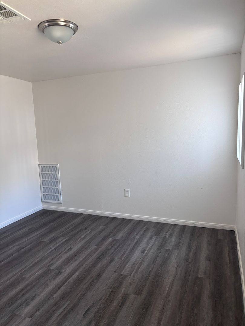 Apartment for rent at 590-5905 Olive, El Centro, CA 92243