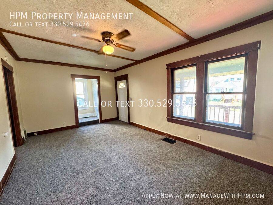 Apartment for rent at 2912 9th St NW, Canton, OH 44708