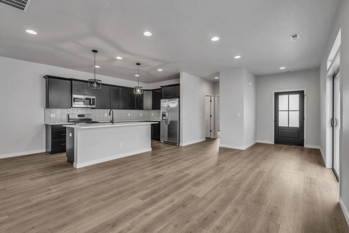 Townhouse for rent at 2919 N Phoenix Lane, Post Falls, ID 83854