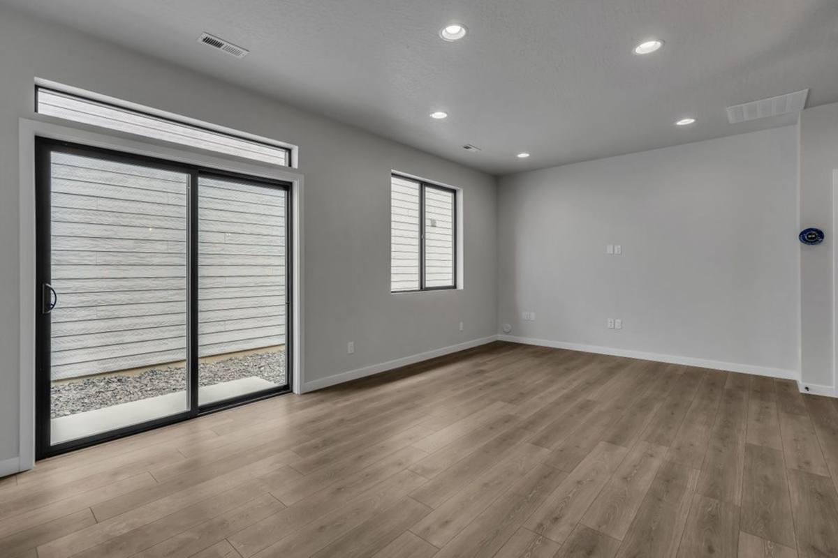 Townhouse for rent at 2919 N Phoenix Lane, Post Falls, ID 83854