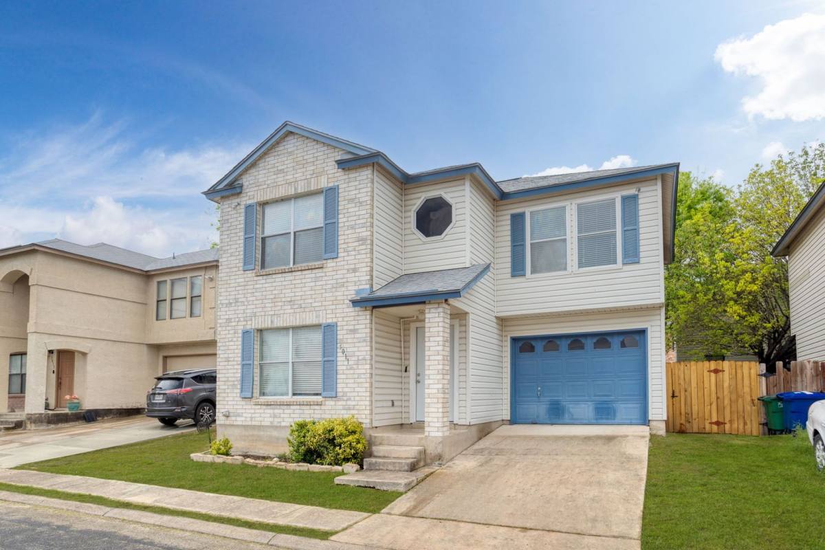 House for rent at 5011 Kenton Trace, San Antonio, TX 78240
