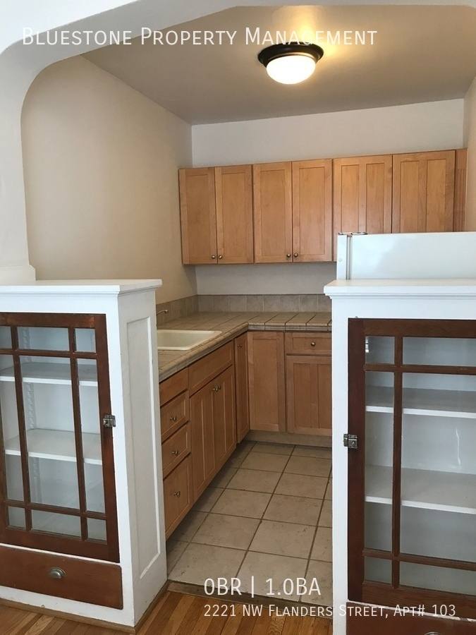 Apartment for rent at 2221 NW Flanders St #103, Portland, OR 97210