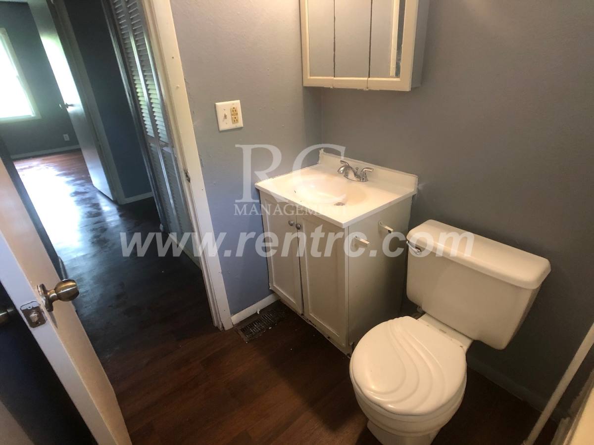 House for rent at 903 Southmoor, Danville, IL 61832