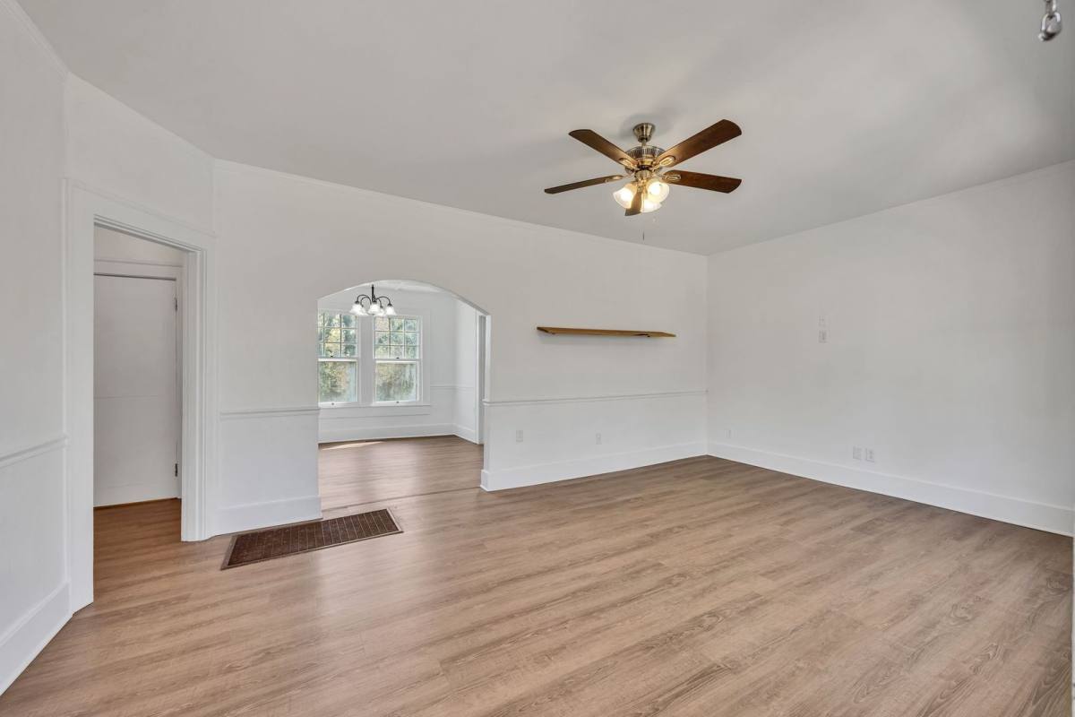 House for rent at 156 Greens Lake Rd, Rossville, GA 30741