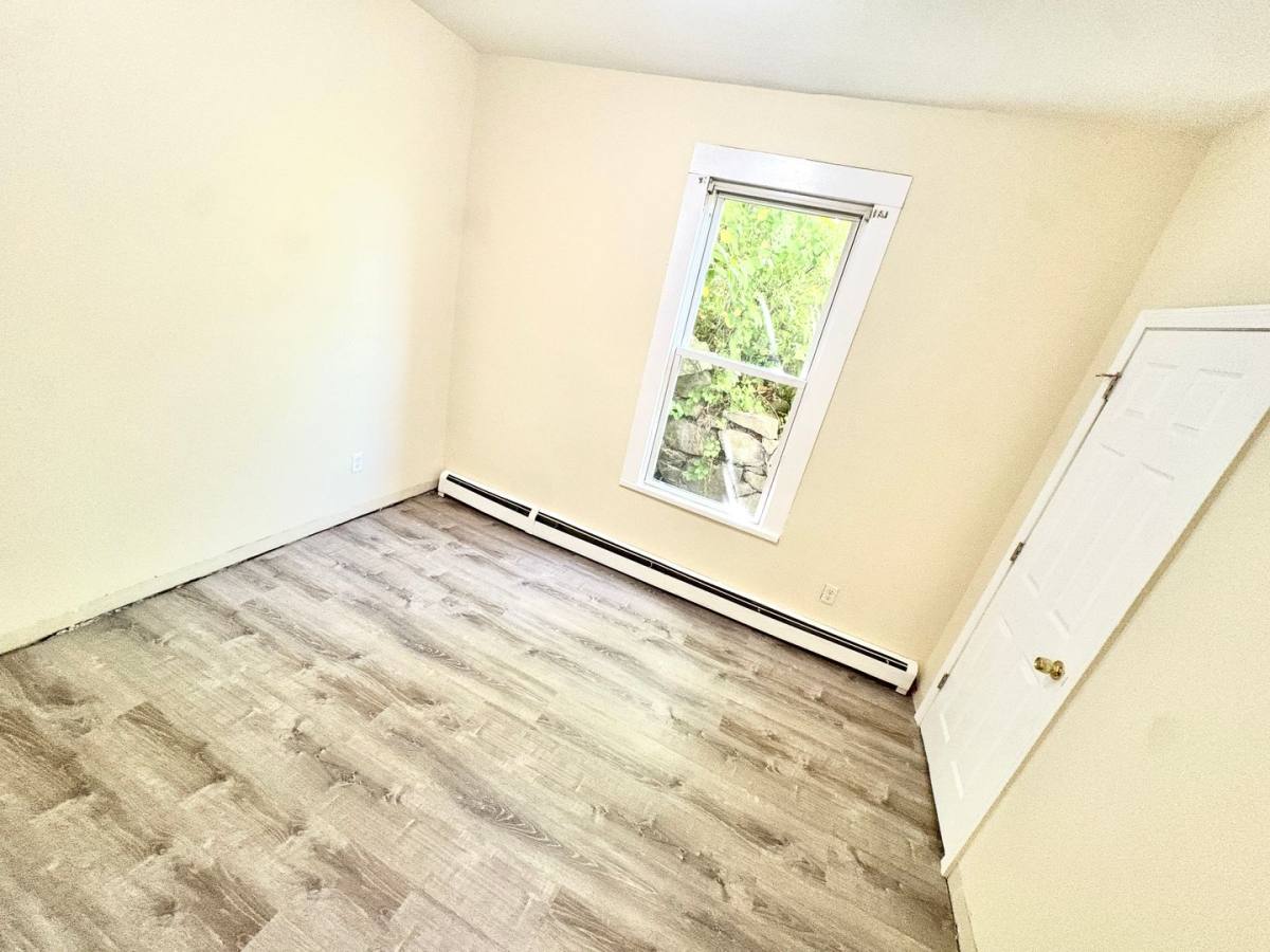Apartment for rent at 423-429 Baldwin St, Waterbury, CT 06706