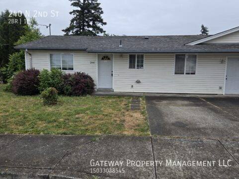 Townhouse for rent at 240 N 2nd St, Aumsville, OR 97325