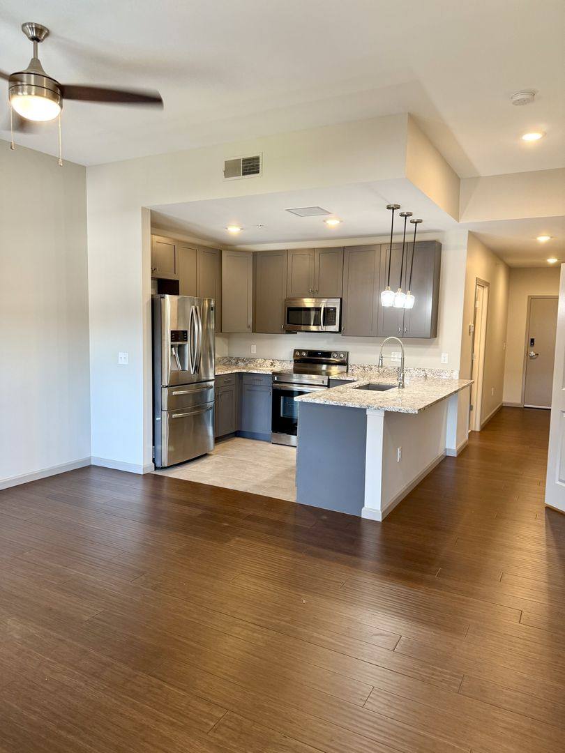 Apartment for rent at 4440 Manchester Ave, Saint Louis, MO 63110