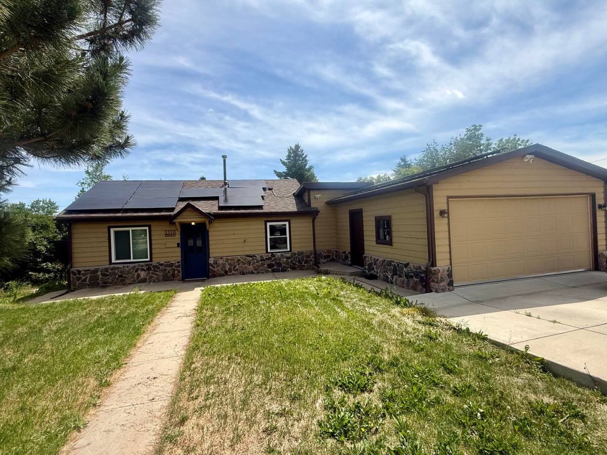 House for rent at 1110 Secrest St, Golden, CO 80401