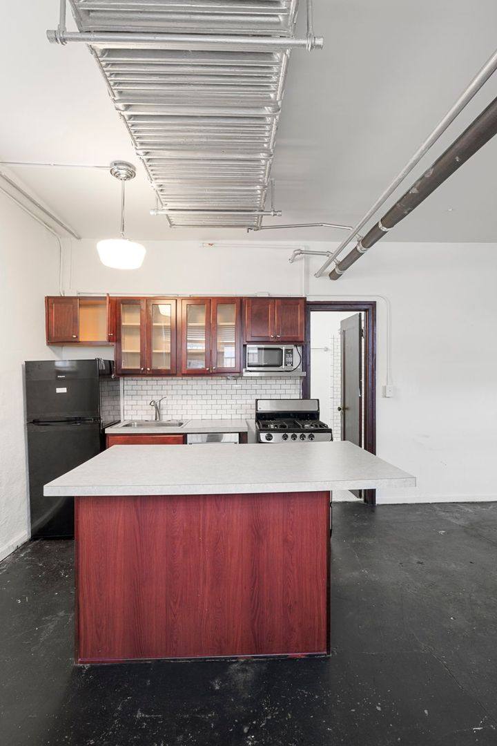 Apartment for rent at 5230 E Washington St #G3, Indianapolis, IN 46219