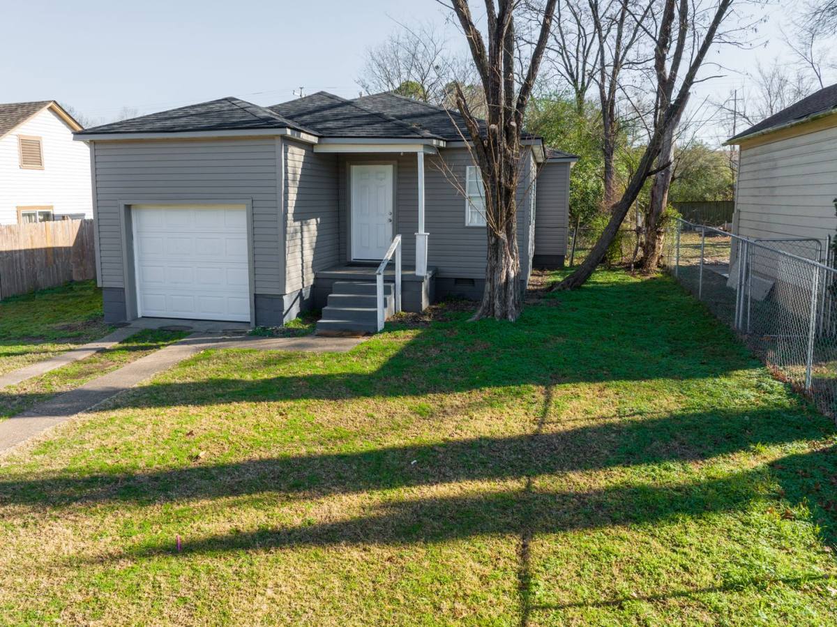 House for rent at 408 N 35th St, Fort Smith, AR 72903