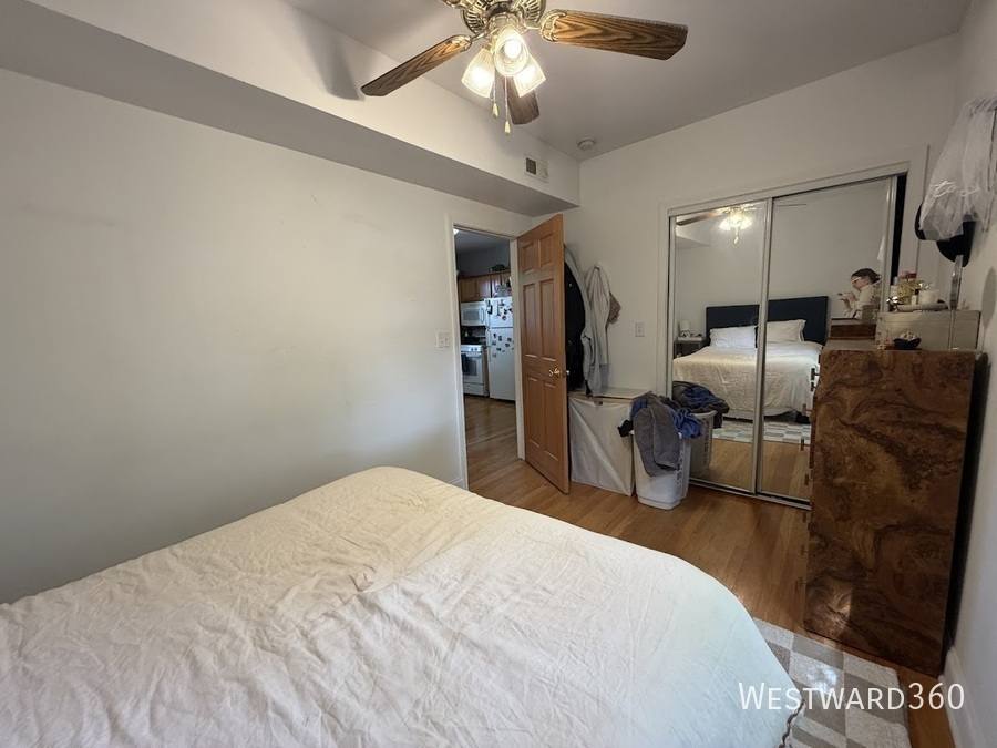 Apartment for rent at 2239 W Cornelia Ave #2, Chicago, IL 60618