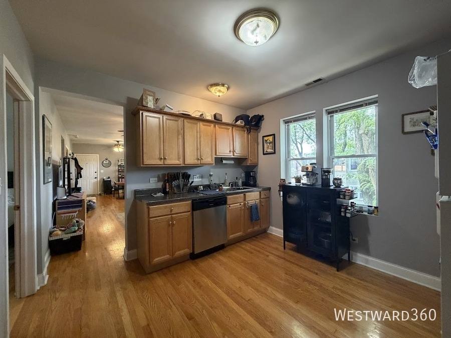 Apartment for rent at 2239 W Cornelia Ave #2, Chicago, IL 60618