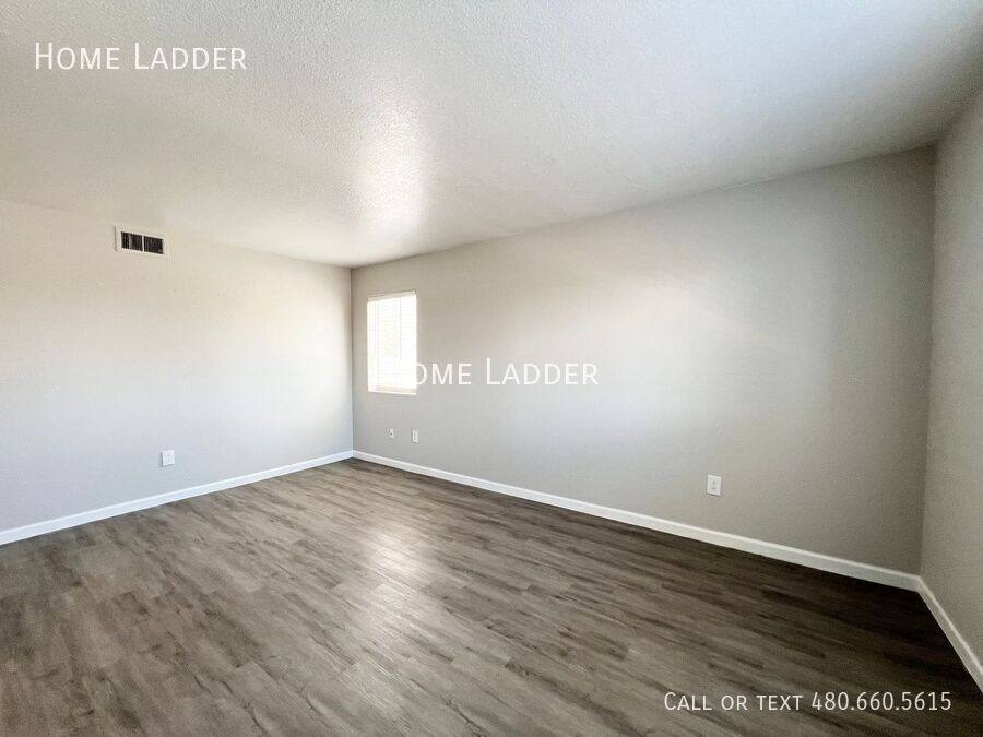 Apartment for rent at 4959 S Park Ave #104, Tucson, AZ 85706