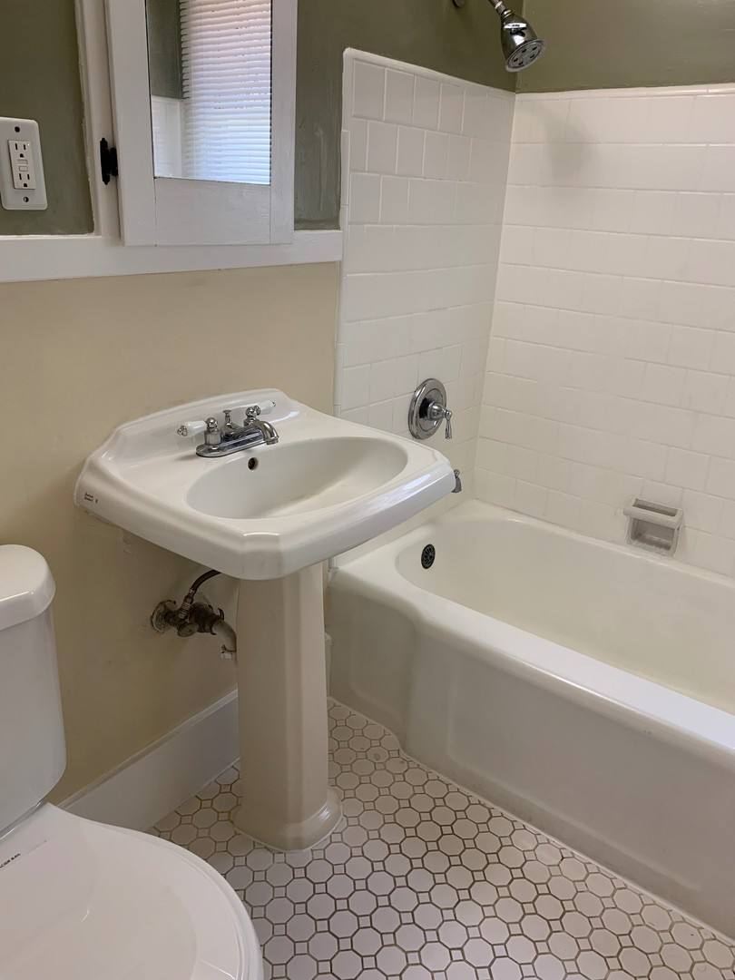 Apartment for rent at 1561 9th Ave, San Diego, CA 92101