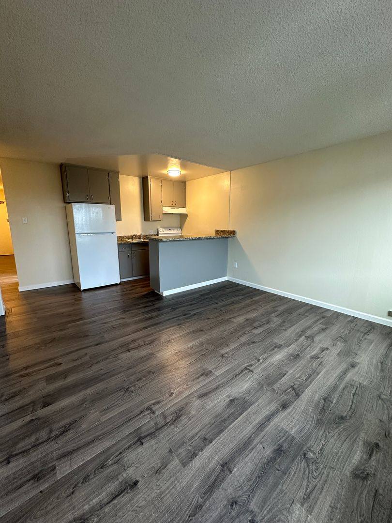 Apartment for rent at 1280 15th Ave, San Francisco, CA 94122