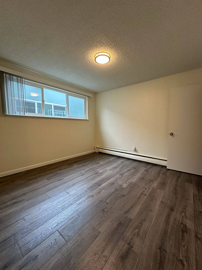 Apartment for rent at 1280 15th Ave, San Francisco, CA 94122