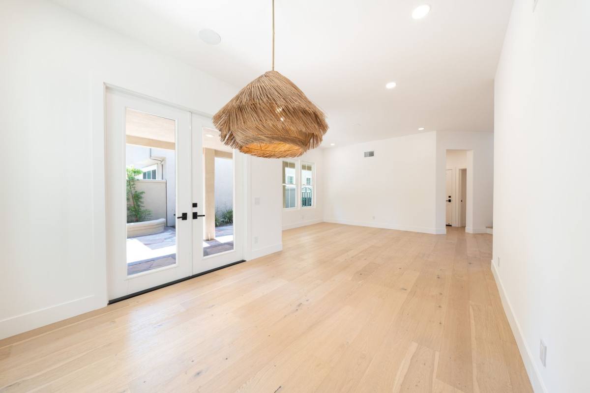 House for rent at 1620 Arch Bay Dr, Newport Beach, CA 92660