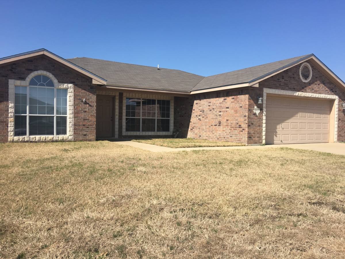 House for rent at 2105 Jake Dr, Copperas Cove, TX 76522