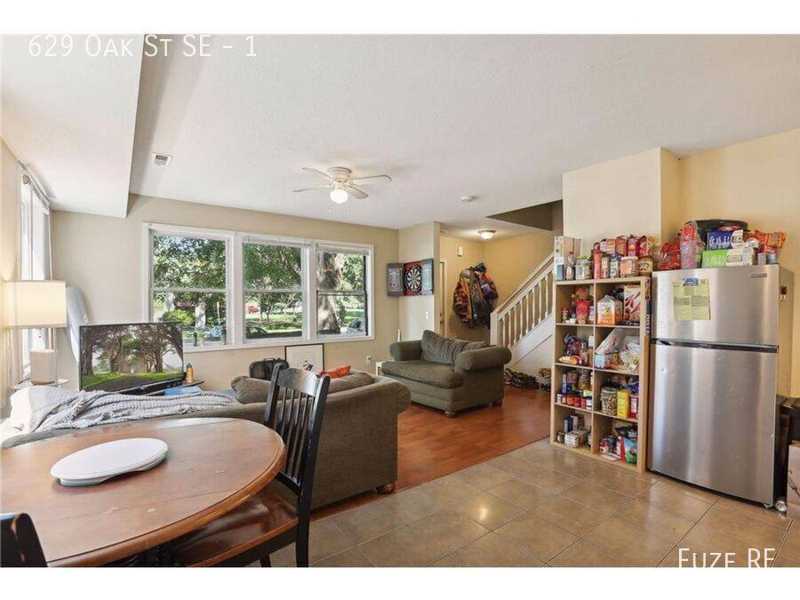 Apartment for rent at 629 Oak St SE #1, Minneapolis, MN 55414