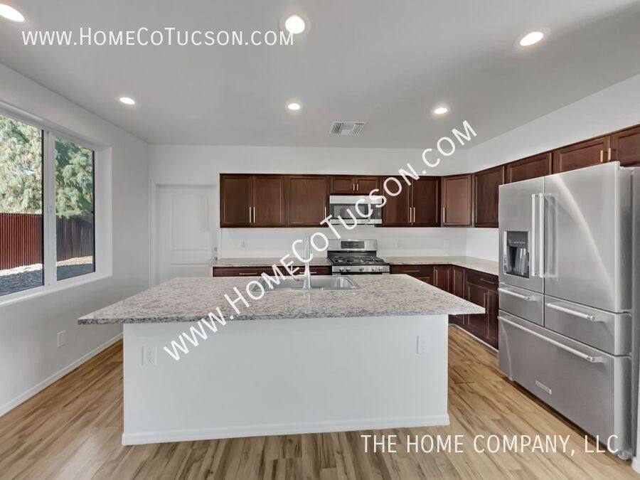 House for rent at 70 W 21st St, Tucson, AZ 85701