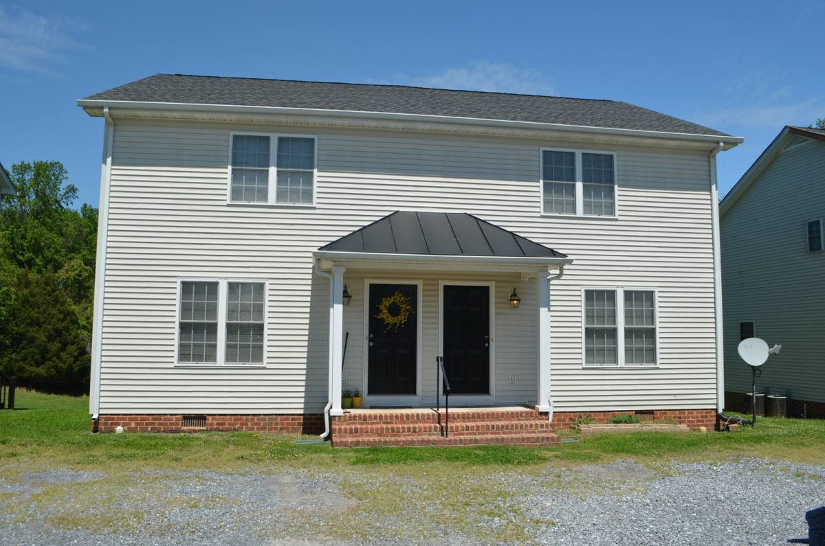 House for rent at 2524 Old Forest Rd, Lynchburg, VA 24501