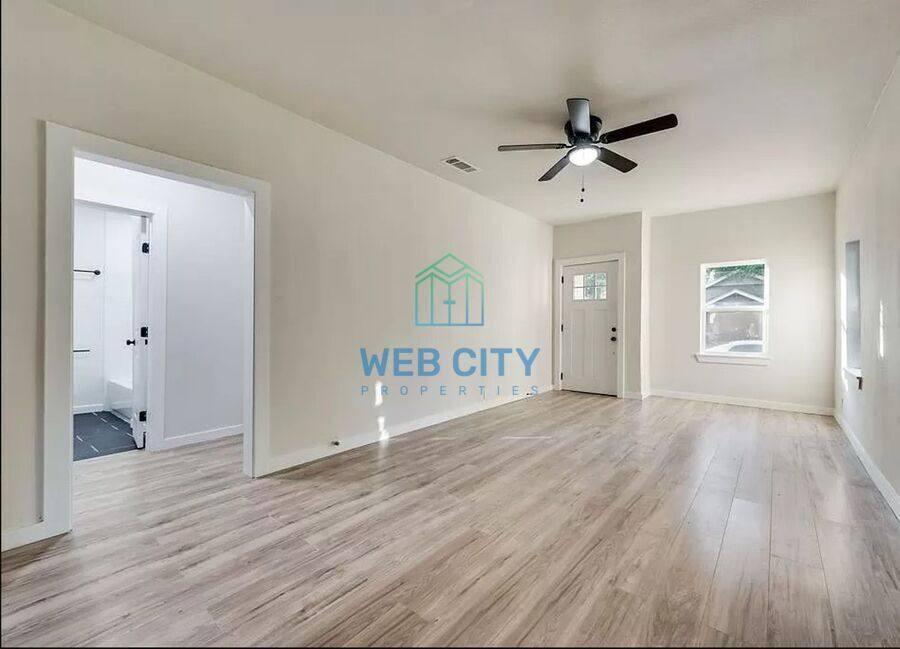 House for rent at 2826 Casey St, Dallas, TX 75215