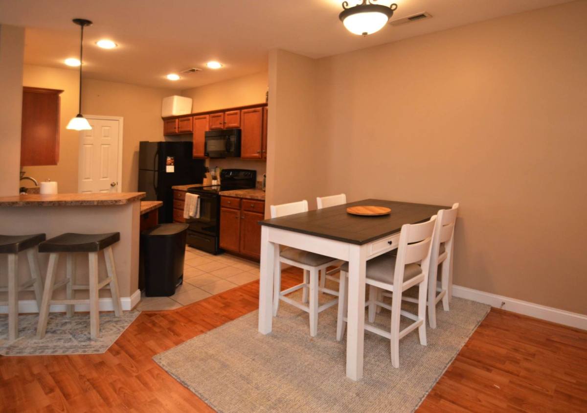 Condo for rent at 205 Capital St, Lynchburg, VA 24502