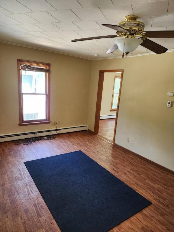 Apartment for rent at 20 E Empire St #5, Freeport, IL 61032