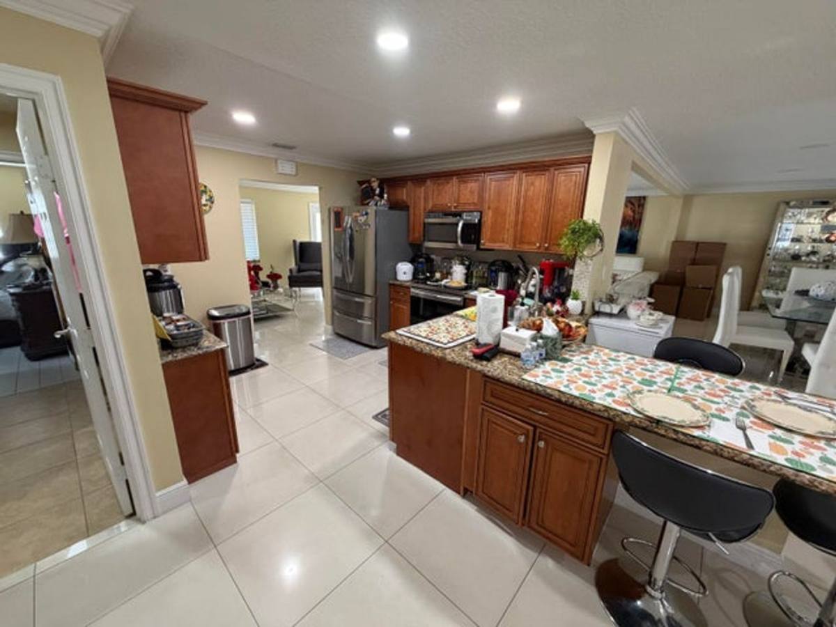 House for rent at 147 Alcazar St, West Palm Beach, FL 33411